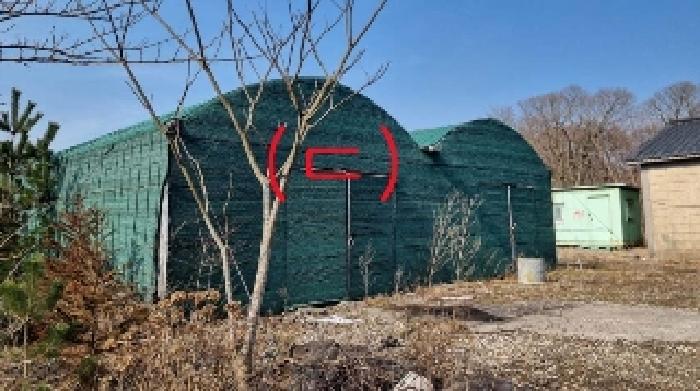 소재지4(교래리 산122-1) 지상에 소재한 제시외 건물(ㄷ)