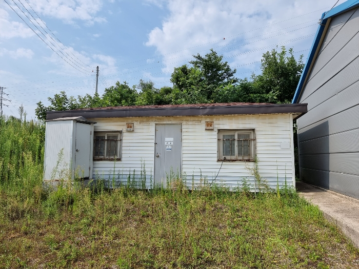 [ 컨 테 이 너 및 간 이 화 장 실 ]