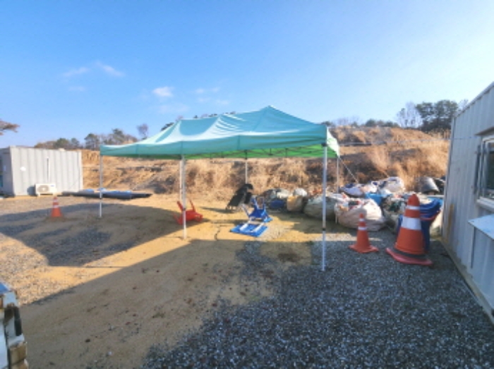 목록1 제시외 천막 모습