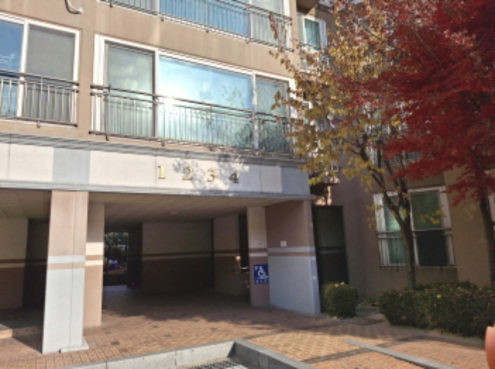 공동 출입구 모습