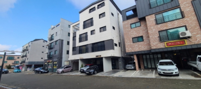 목록 1 토지 및 목록 2 건물 전경