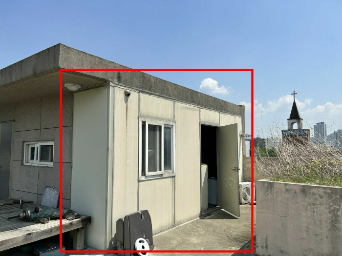 제시외건물㉡(옥탑 소재)