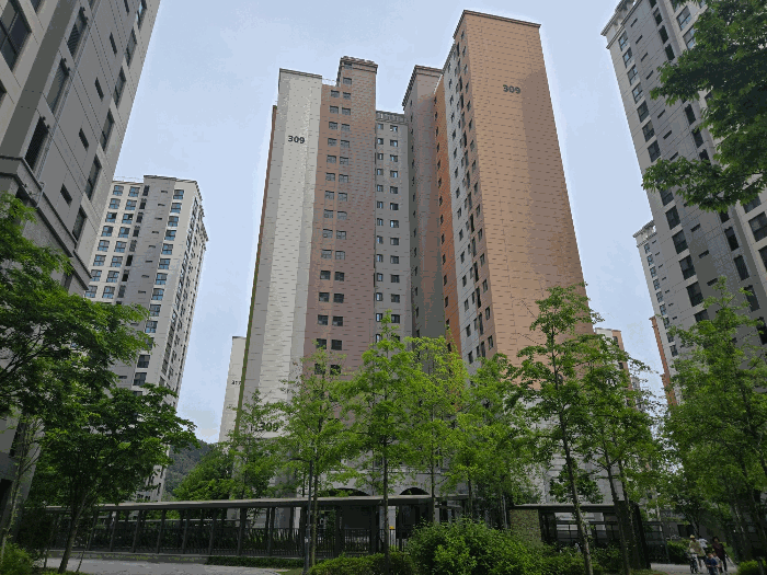 본건 건물 전경1