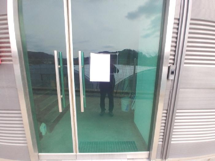 목록3 안내문 부착