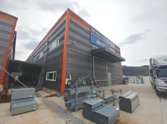 목록3 공장 전경