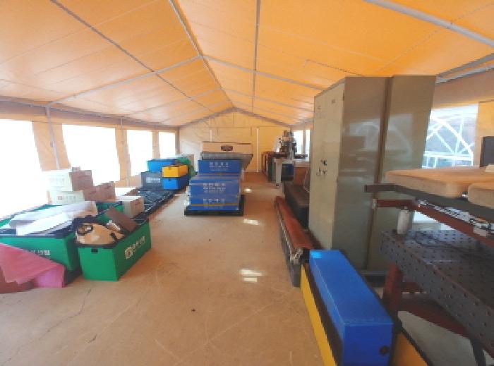 제시외(ㅁ) 천막지붕창고 모습