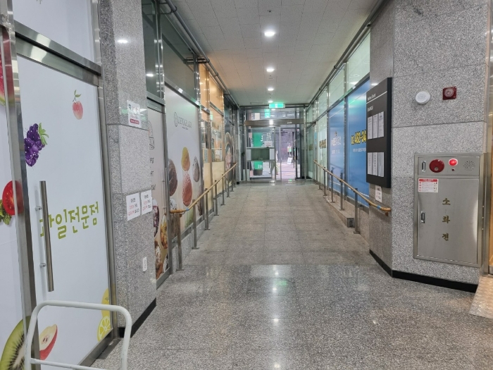 본건 1층 복도부분