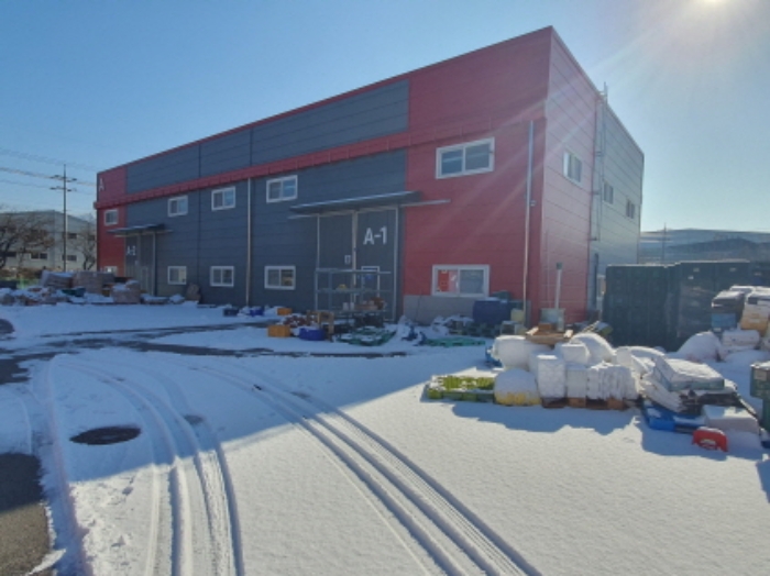 현장사진(토지, 건물 전경)