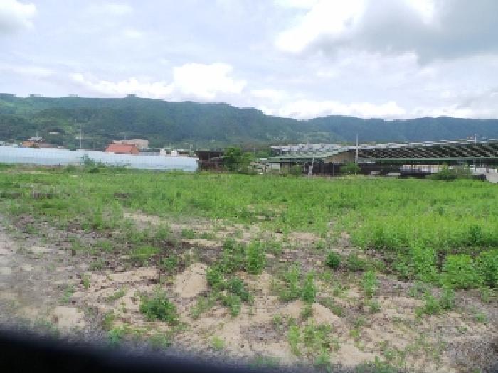 사진4번 [목록번호2-4번 부동산 일부 전경]