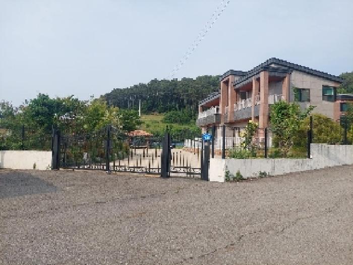 2층 단독주택 건물 전경