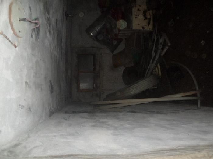 목록7. 부속건물 지하실 대피소 내부