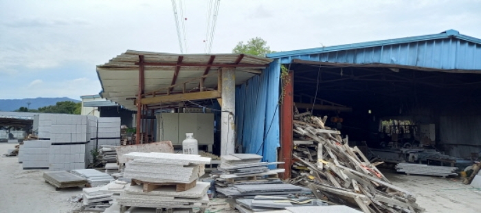 목록 1. 토지 및 목록 2. 공장 전경