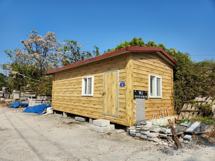 제시외 건물 ㉦ : 평가외(타인소유로 탐문됨)