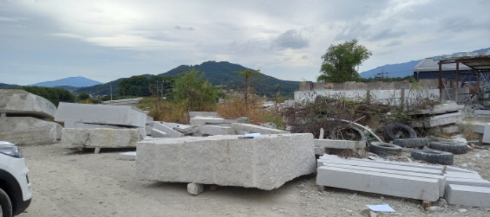 목록 1. 토지 및 목록 2. 공장 전경