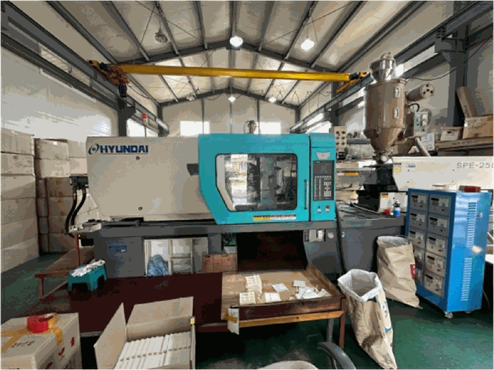 본건(기호5[기계기구, #1사출성형기]) 전경