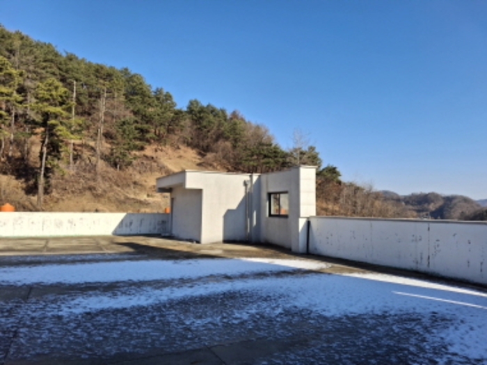 옥상 (4)제시외 건물 모습