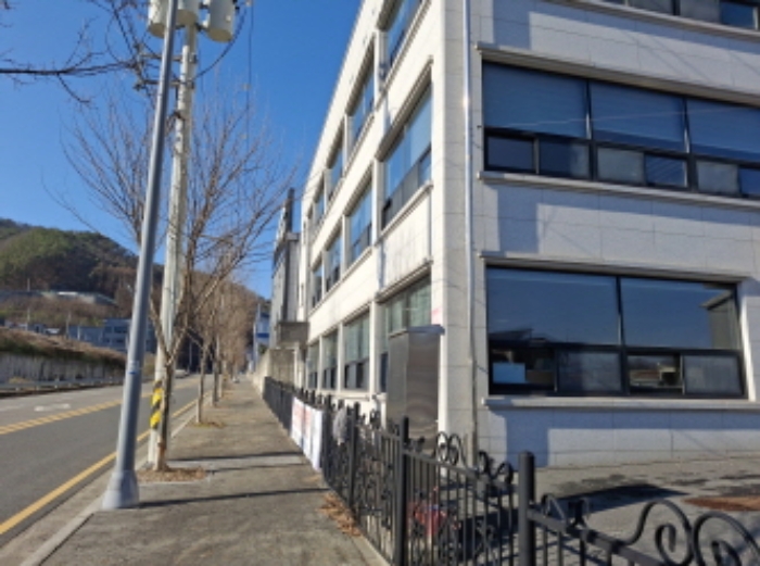 건물 남쪽 모습