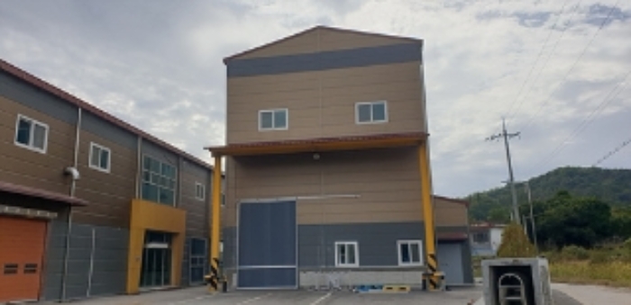 3번 부동산 건물 모습