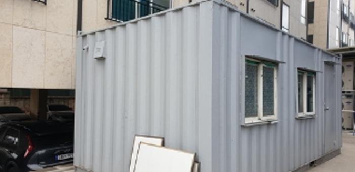 1번 부동산 북서측 지상 제시외 컨테이너 1동 모습