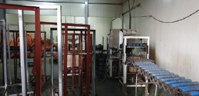 4번 부동산 건물 내 공장및광업재단저당법 기계기구 균긁기 모습