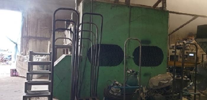 4번 부동산 건물 내 혼합기 모습