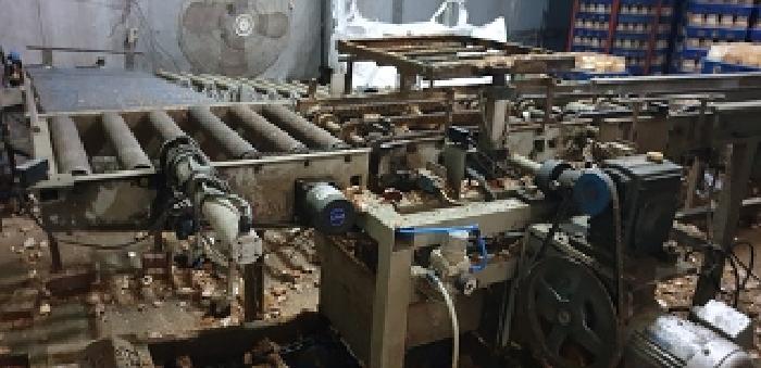 4번 부동산 건물 내 공장및광업재단저당법 기계기구 탈병기 모습