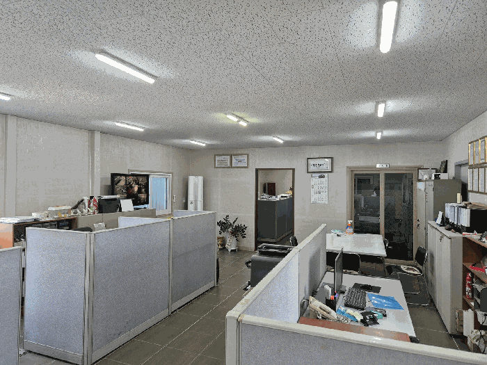 기호(나)건물 2층 내부