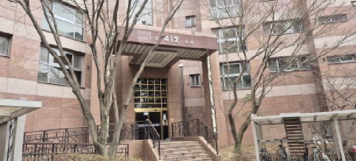 공동현관 출입문