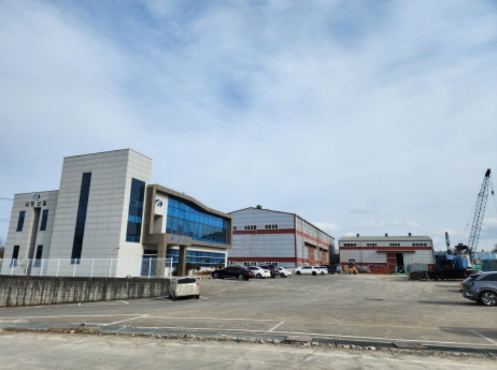 울산 울주군 언양읍 반천산업로 71 제1동,제2동,제3동
공장 건물전경