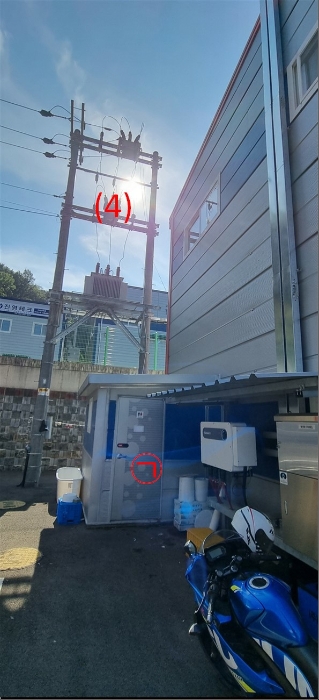 기계기구 기호(4) 및 제시외건물 기호(ㄱ)