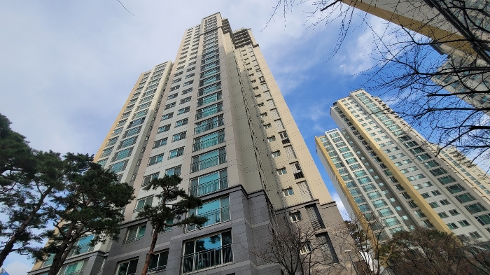 본건 전경(서측에서 촬영)