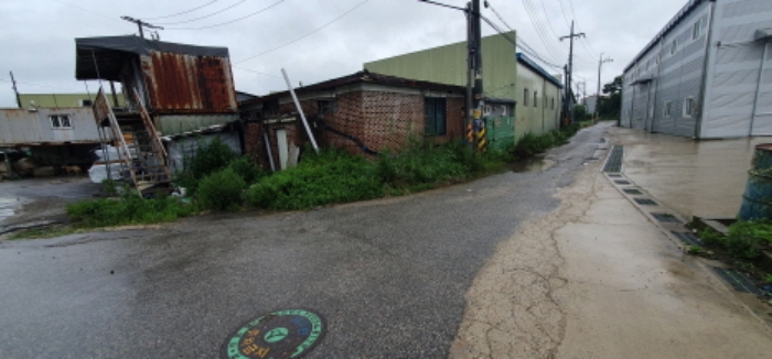 목록 5 토지 전경(도로 좌측부분)