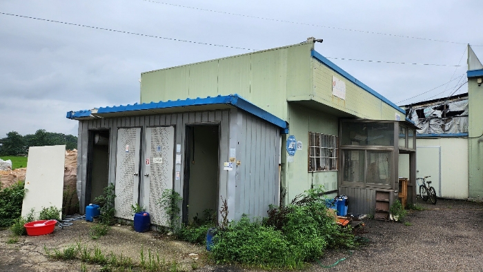 제시외건물 ㄱ 및 건물 2(다)