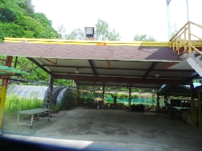 사진23번 [목록번호2번부동산 및2번 부동산에 소재하는 제시외 건물 ㄷ 전경]