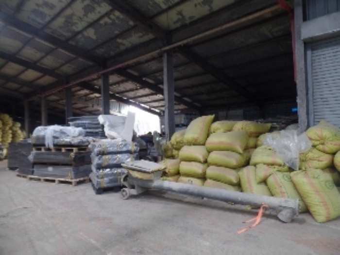 기호 3. 공장 내부