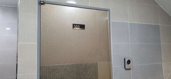 503