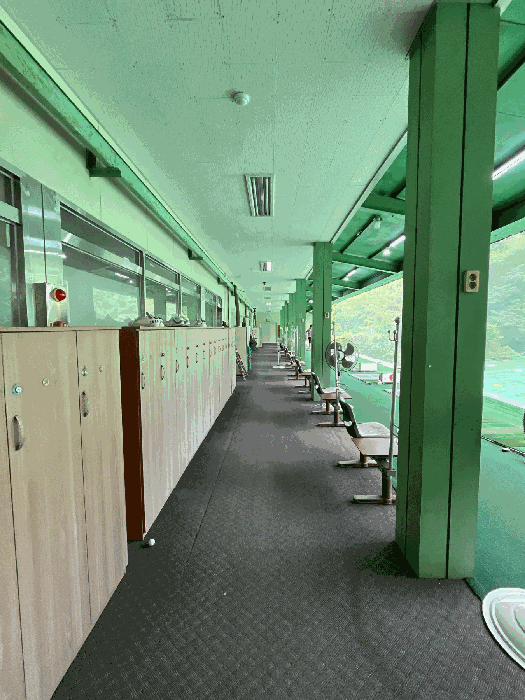 일련번호(2) 건물의 2층 내부전경