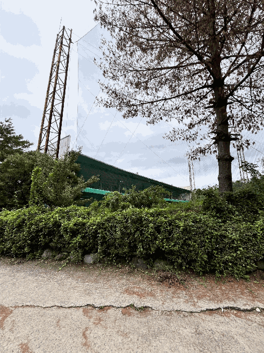 일련번호(2) 건물의 외부에서 본 전경