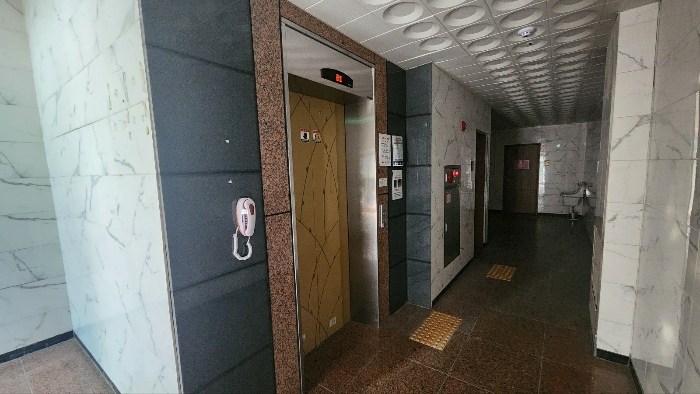 평가건내 1층 로비