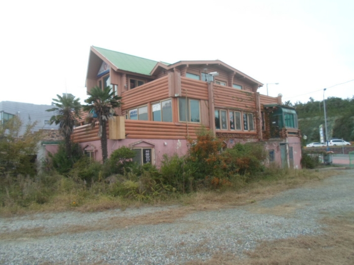 기호 4(가) 건물 전경 (북측에서 촬영)