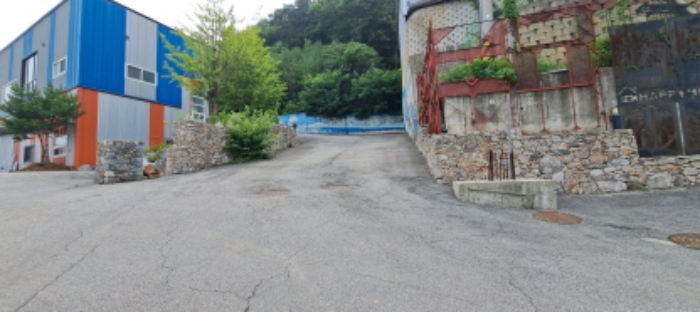 목록 부동산 진입로 전경