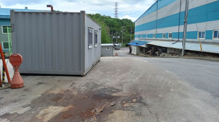 제시외 건물 25. 컨테이너 박스