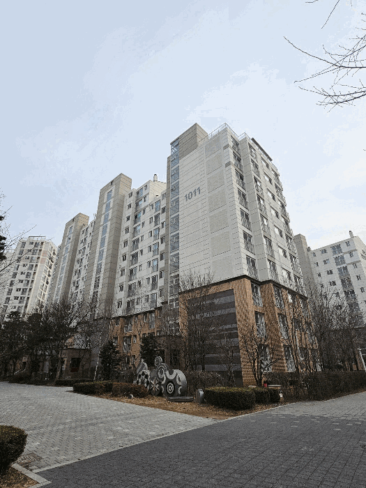 [본건 제1011동 전경]