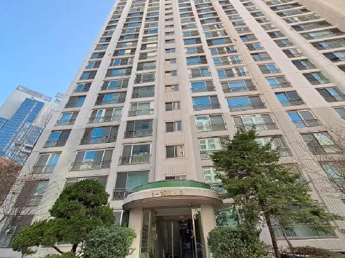103동 아파트 전경