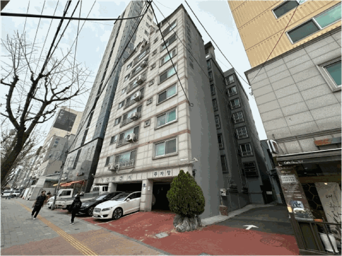 본건 건물 전경