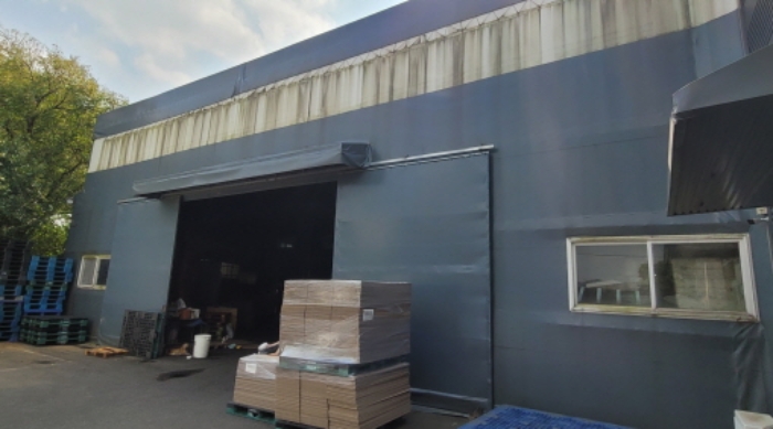 제시외 가설건축물 1(정면)