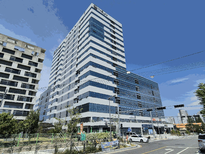 본건 건물 전경