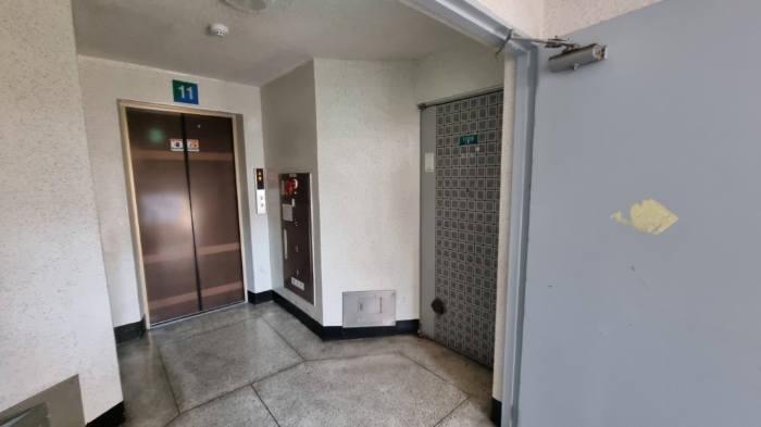 대상물건 현관 및 복도