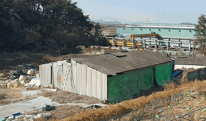 본건 기호(5).가 건물 후면