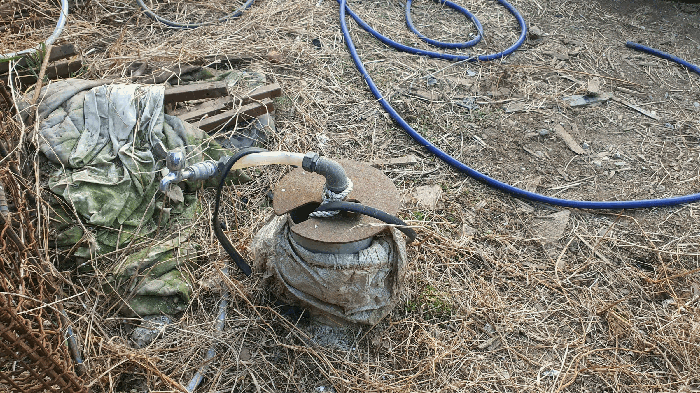 제시외 관정(a) 전경